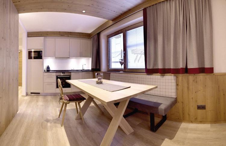 Апартаменти Haus Lina Санкт-Антон-ам-Арльберг Екстер'єр фото